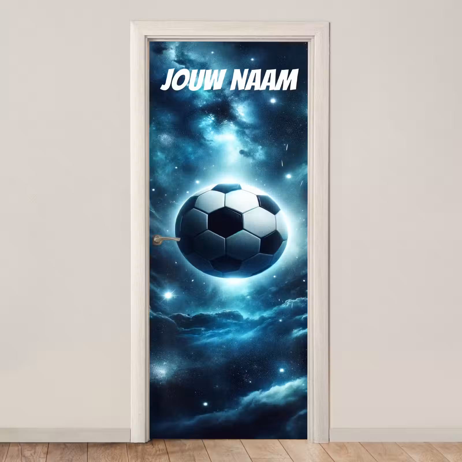 Zwevende voetbal in de ruimte met sterren en personaliseerbare tekst bovenaan. deurposter klein -3d_beige
