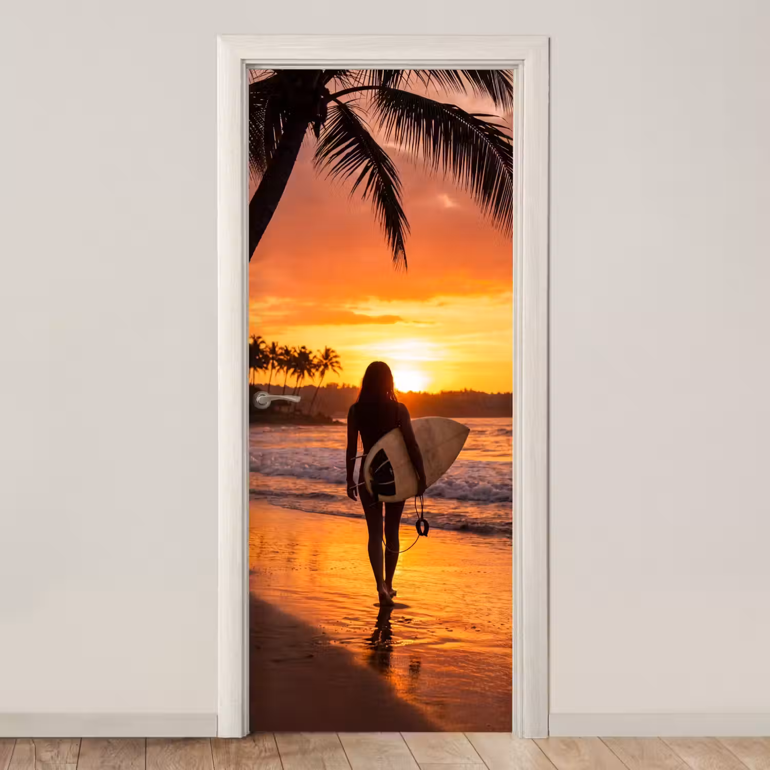 Vrouw - Surfplank - Strand - Zonsondergang - Oranje deurposter klein -3d_beige