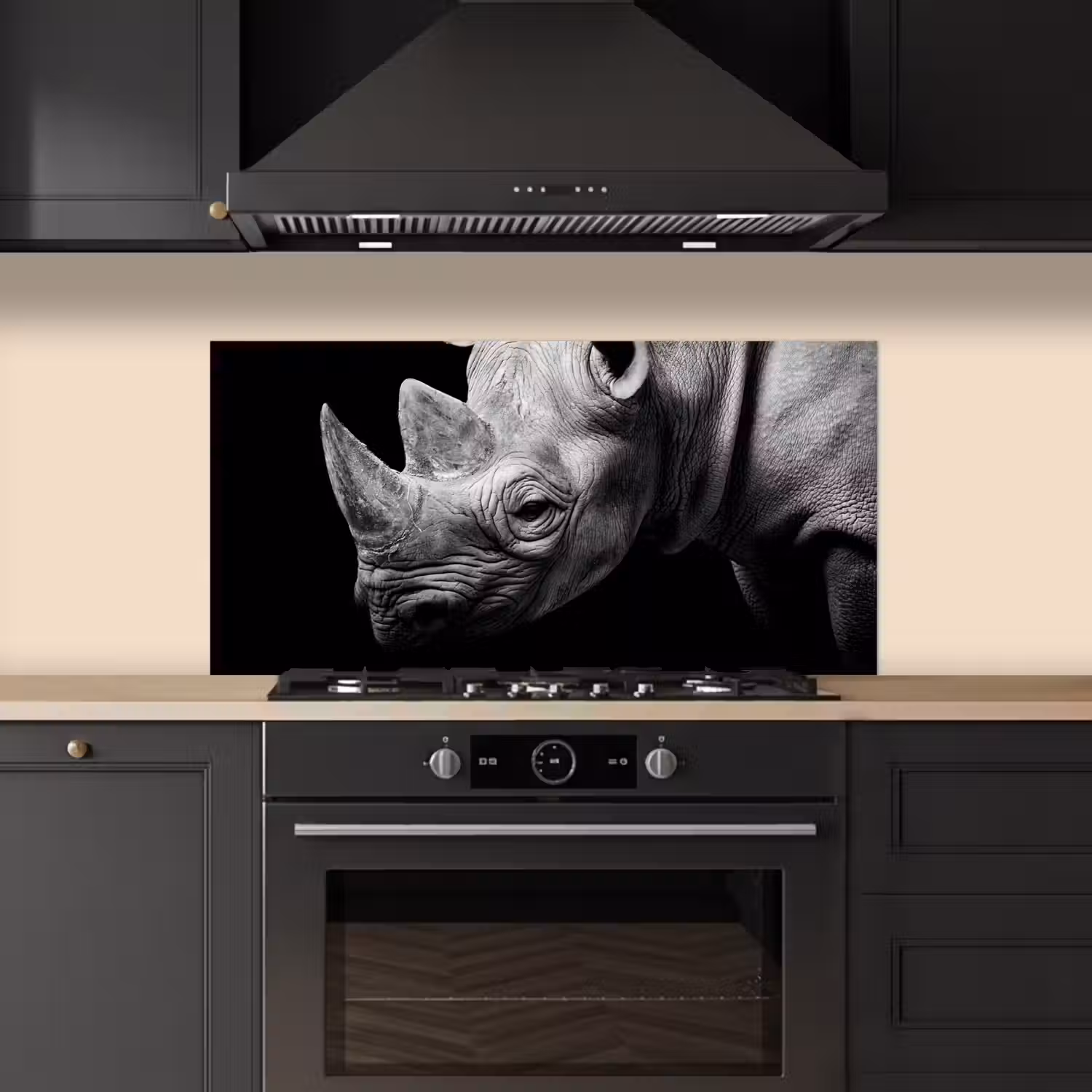 Dieren - Neushoorn - Zwart - Wit - Portret keuken achterwand spatscherm middel -sfeer1