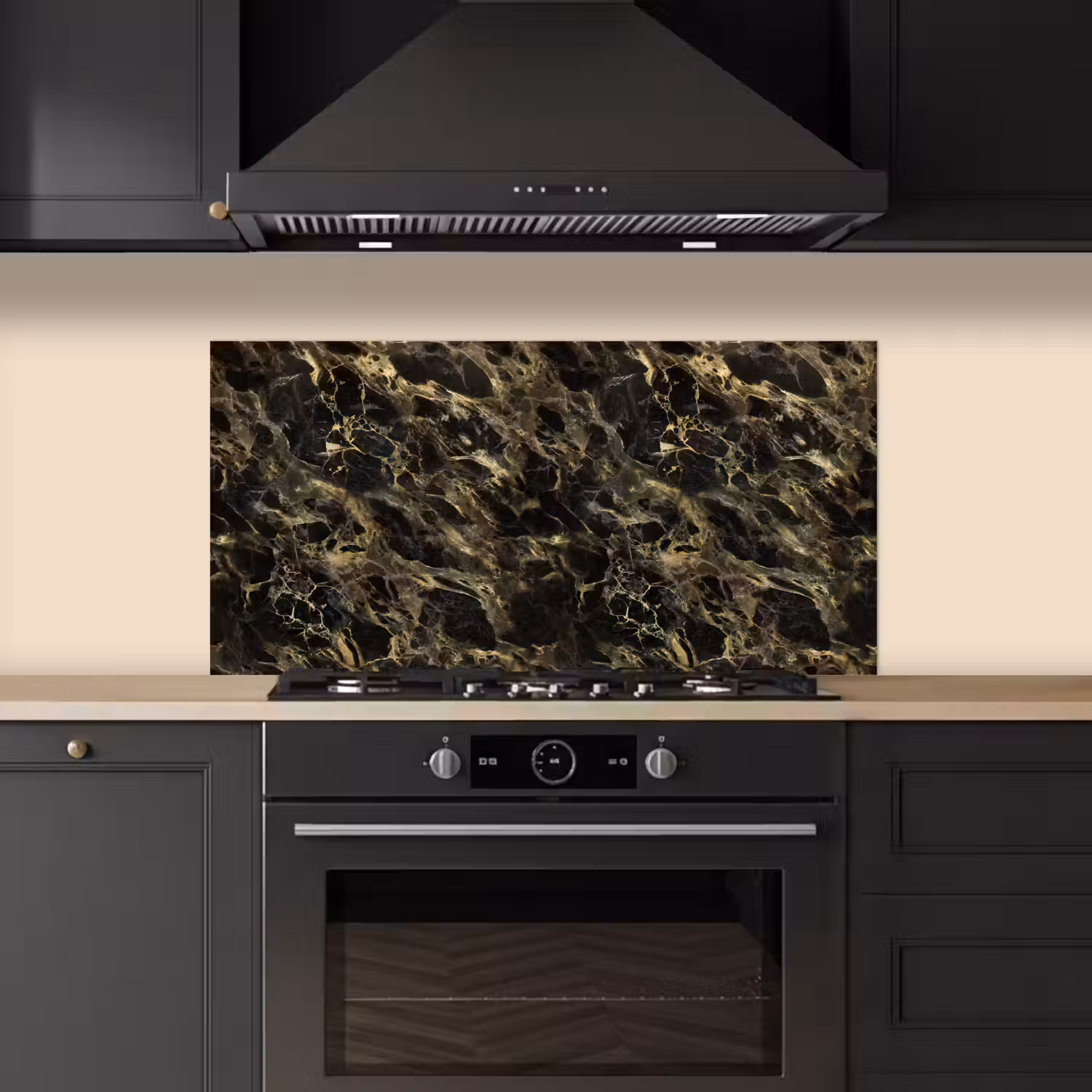 Kristal - Goud - Zwart - Marmer keuken achterwand spatscherm middel 899 -sfeer1
