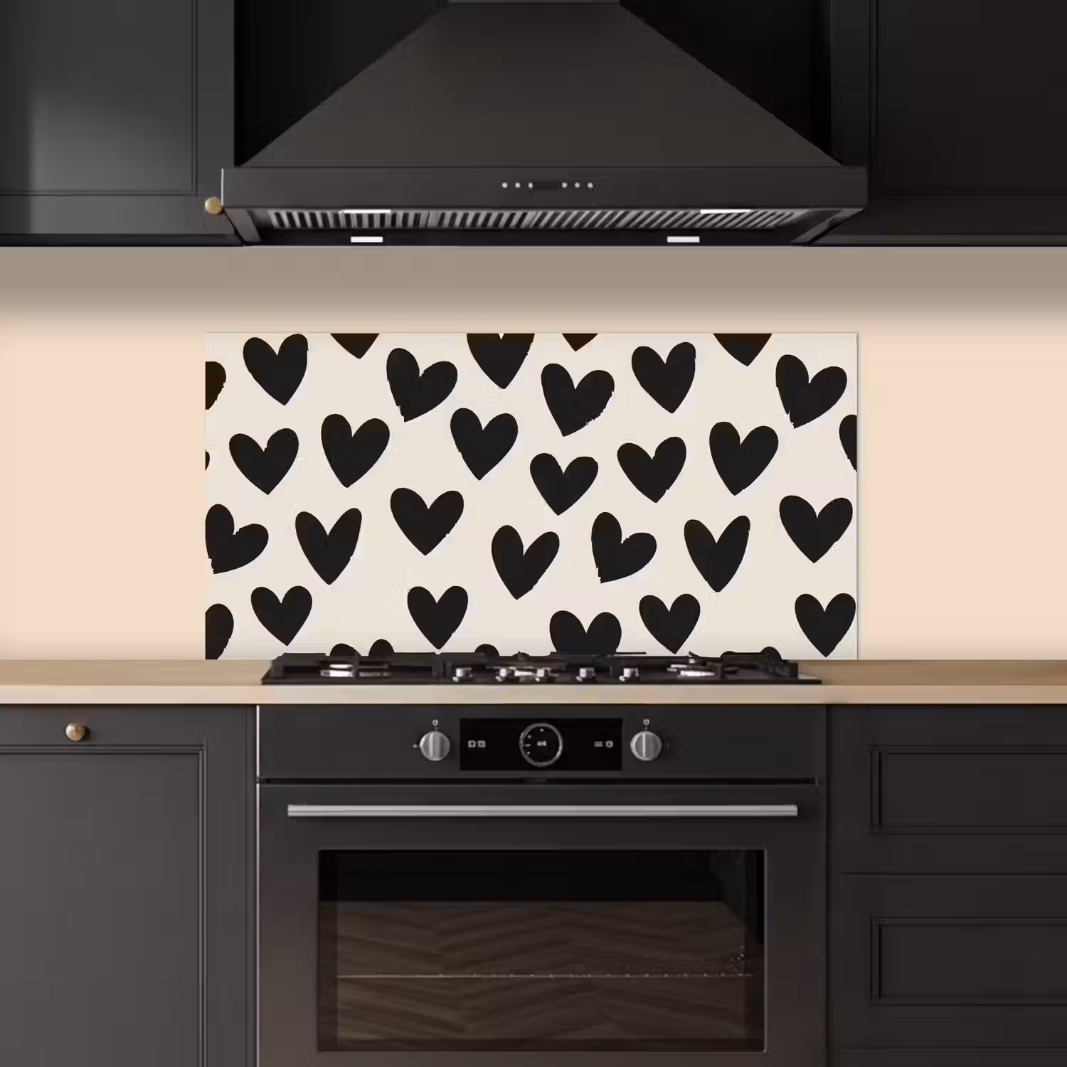 Hartjes - Zwart - Beige keuken achterwand spatscherm middel -sfeer1