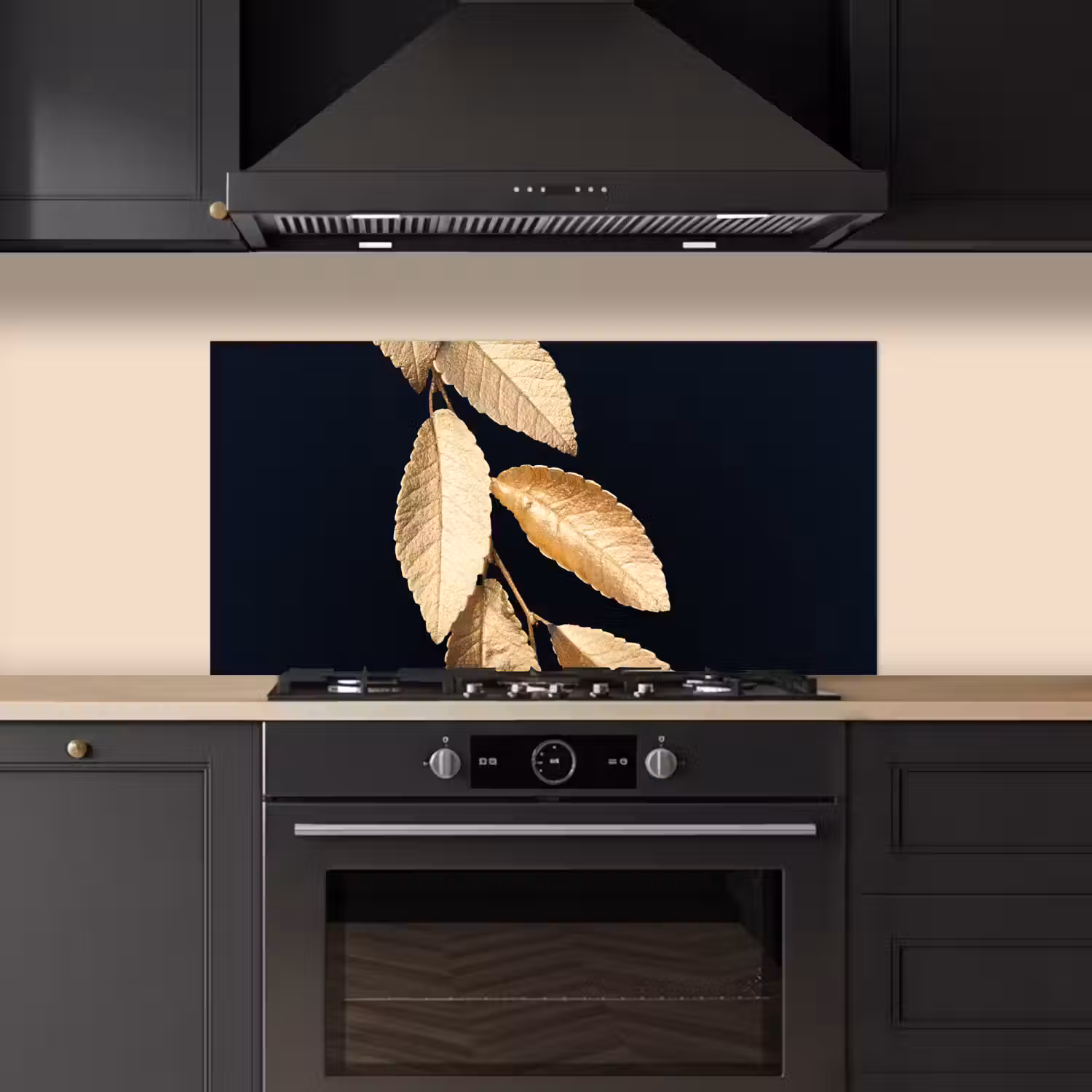 Bladeren - Zwart - Goud - Luxe - Planten keuken achterwand spatscherm middel -sfeer1