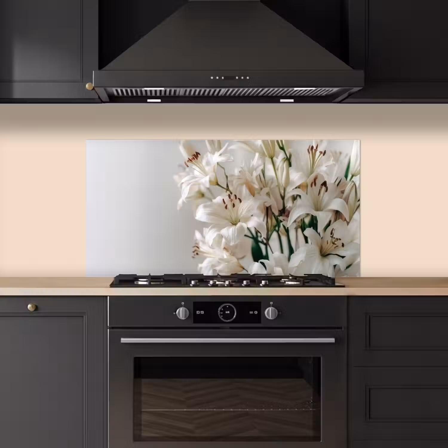 Lelies - Boekte - Wit - Meeldraden keuken achterwand spatscherm middel -sfeer1