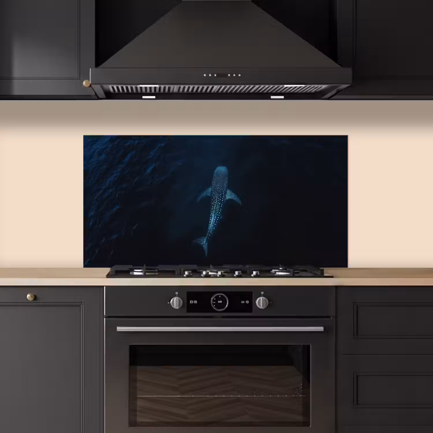 Oceaan - Walvishaai - Donkerblauw - Vlekken keuken achterwand spatscherm middel -sfeer1