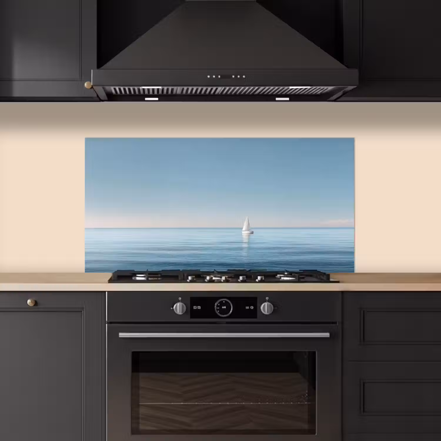 Zeilbootje - Kalme zee - Helderblauwe hemel keuken achterwand spatscherm middel -sfeer1