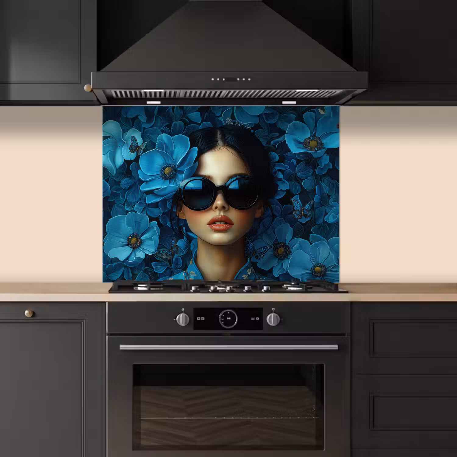 Vrouw - Bloemen - Blauw - Aesthetic - Luxe keuken achterwand spatscherm middel -sfeer1