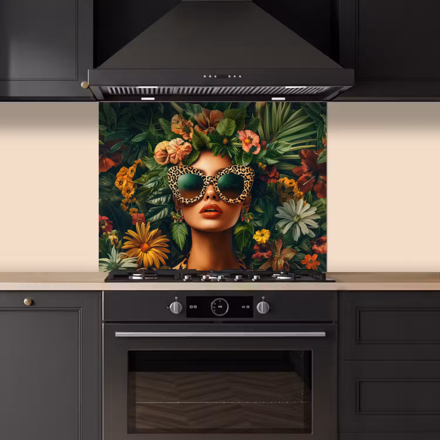 Vrouw - Panterprint - Jungle - Natuur - Luxe keuken achterwand spatscherm middel -sfeer1