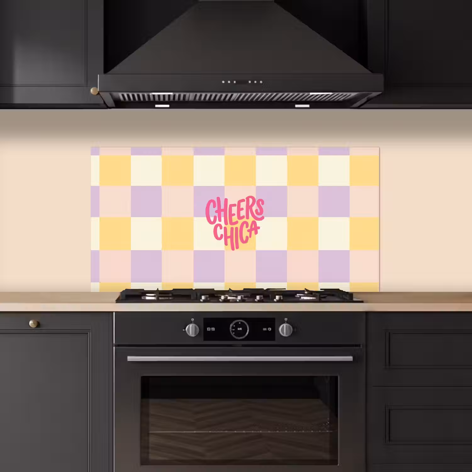 Cheers Chica - Ruitjes - Lila - Geel keuken achterwand spatscherm middel -sfeer1