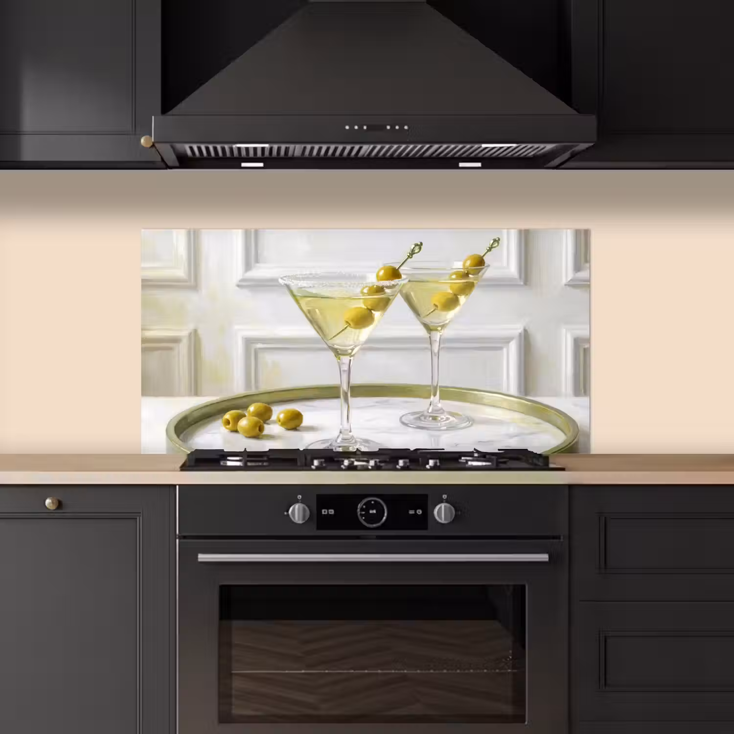 Drank - Martini - Olijven - Modern - Wit keuken achterwand spatscherm middel -sfeer1