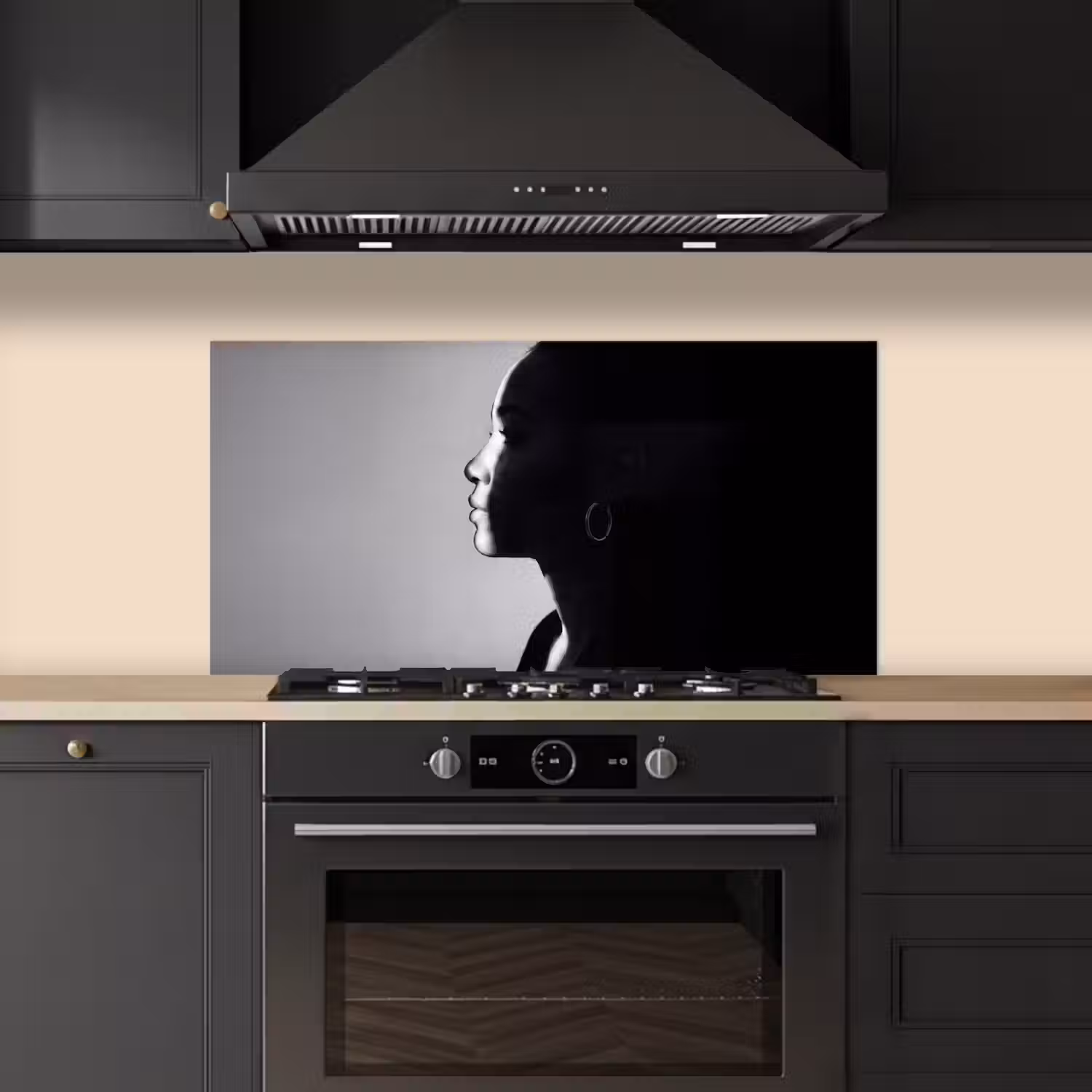 Vrouw - Profiel - Mensen - Zwart-wit keuken achterwand spatscherm middel -sfeer1