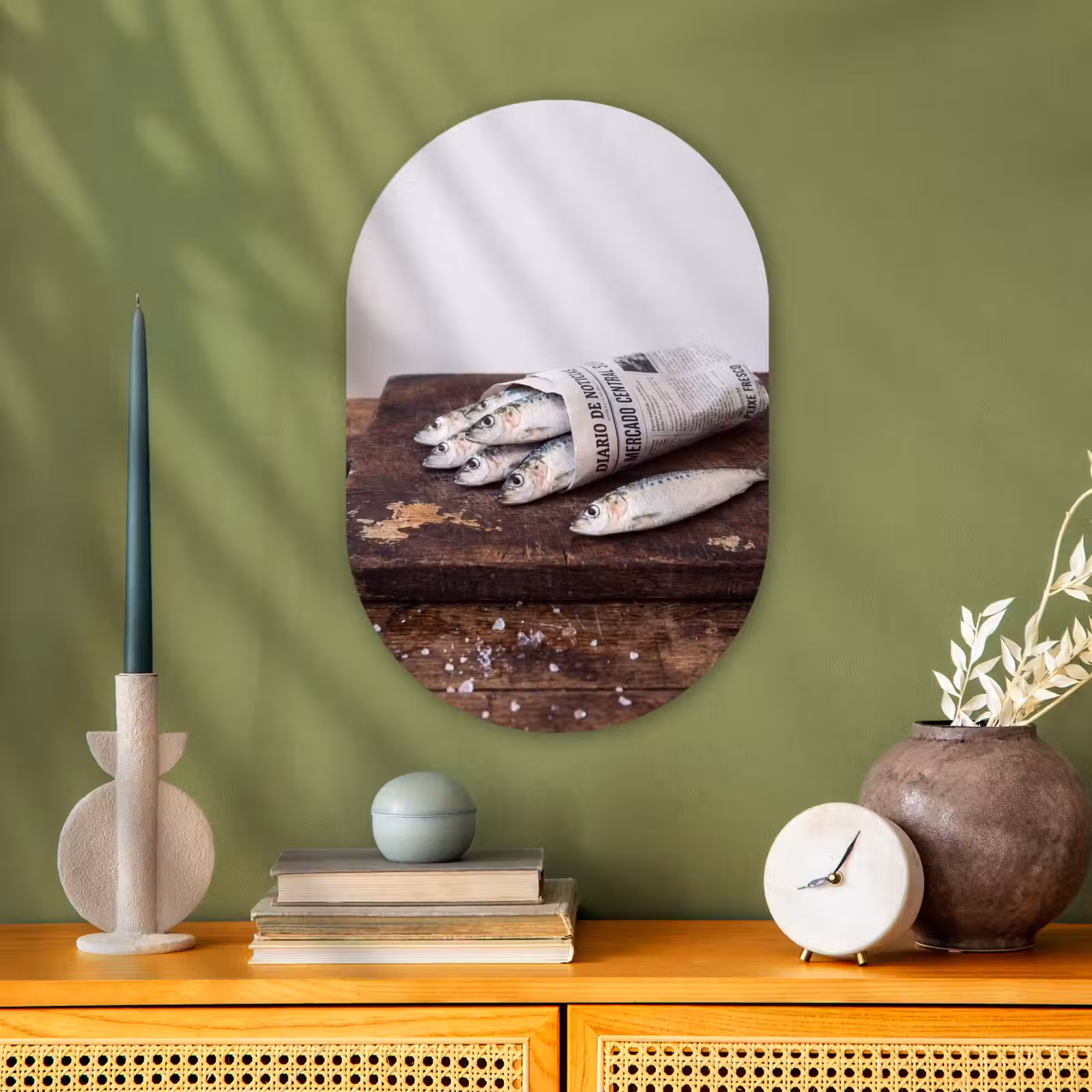 Oval - Plastic - Little Sardine - newspaper - cutting board - Sardientje - krant - snijplank Wandcirkel Ovaal Forex klein