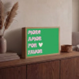 Amor - Valentijn - Groen - Tekst Light Box met batterij (Wandlamp) middel -sfeer2
