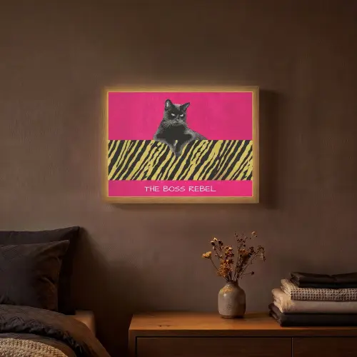 Kat - Baas - Roze - Tijgerprint Light Box met batterij (Wandlamp) middel -sfeer4