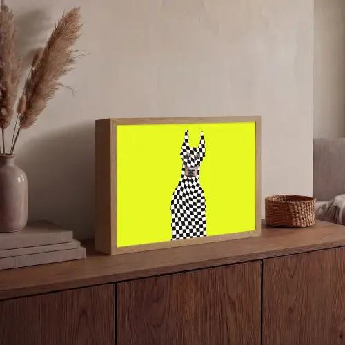 Dobermann - Geblokt - Geel Light Box met batterij (Wandlamp) middel -sfeer2