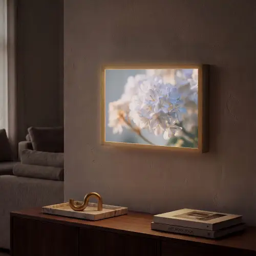 Bloemen - Lichtblauw - Wazig - Trosje Light Box met batterij (Wandlamp) middel -sfeer1