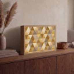 Geometrisch - Driehoek - Goud Light Box met batterij (Wandlamp) middel 907 -sfeer2