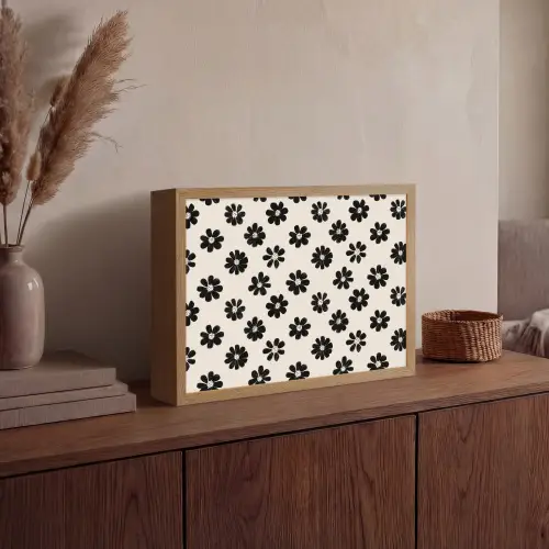Grafisch - Madeliefjes - Zwart - Beige Light Box met batterij (Wandlamp) middel 907 -sfeer2