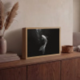 Koi - Vis - Wit - Zwart Light Box met batterij (Wandlamp) middel -sfeer2