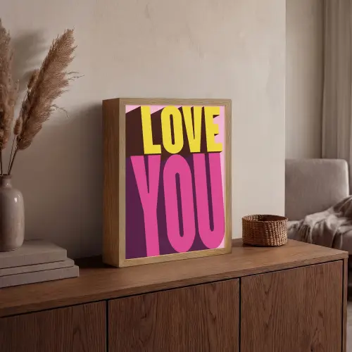 Love - Tekst - Roze - Valentijn Light Box met batterij (Wandlamp) middel -sfeer2