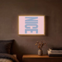 Nice - Paars - Roze Light Box met batterij (Wandlamp) middel -sfeer4
