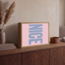 Nice - Paars - Roze Light Box met batterij (Wandlamp) middel -sfeer2