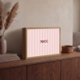 Nice - Strepen - Roze Light Box met batterij (Wandlamp) middel -sfeer2