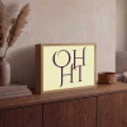 Oh hi - Geel - Monogram Light Box met batterij (Wandlamp) middel -sfeer2