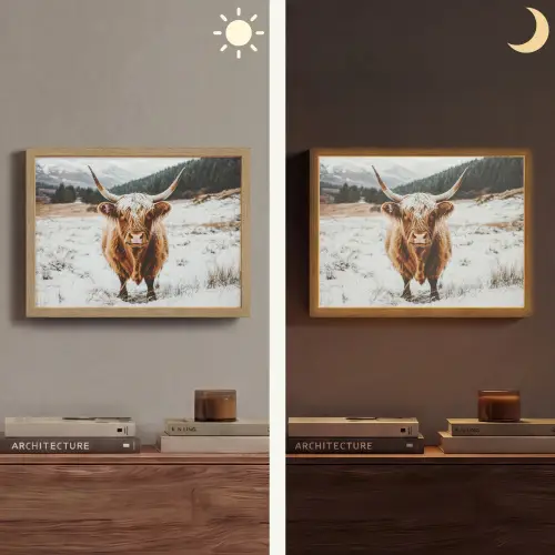 Schotse Hooglander - Landschap - Sneeuw - Bergen - Winter Light Box met batterij (Wandlamp) middel -sfeer3