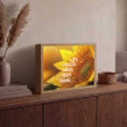Zonnebloem - Close up - Geel - Quote Light Box met batterij (Wandlamp) middel -sfeer2