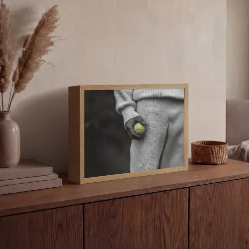 Tennisbal - Zwart - Wit Light Box met batterij (Wandlamp) middel -sfeer2