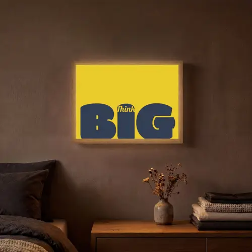 Geel - Think big - Grafisch Light Box met batterij (Wandlamp) middel -sfeer4