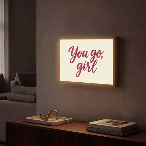 you go girl - Rood - Wit Light Box met batterij (Wandlamp) middel -sfeer1