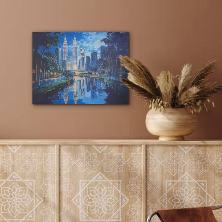 Stad Kuala Lumpur - Skyline - Wolkenkrabbers - Water PET vilt klein -sfeer4
