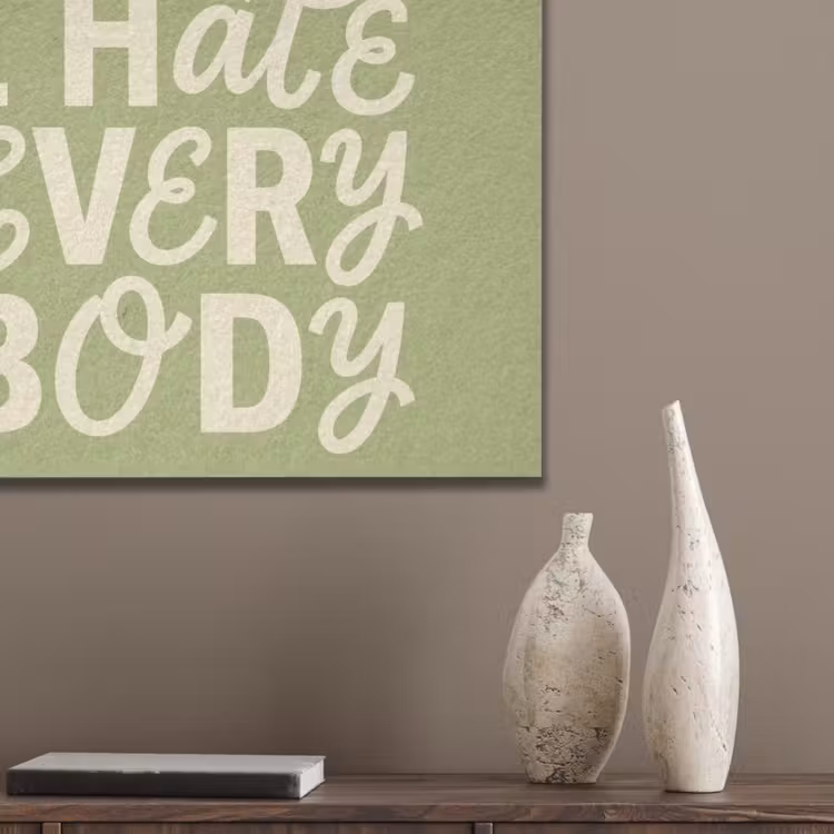 I hate everybody - Groen - Retro PET vilt klein -sfeer6_closeup