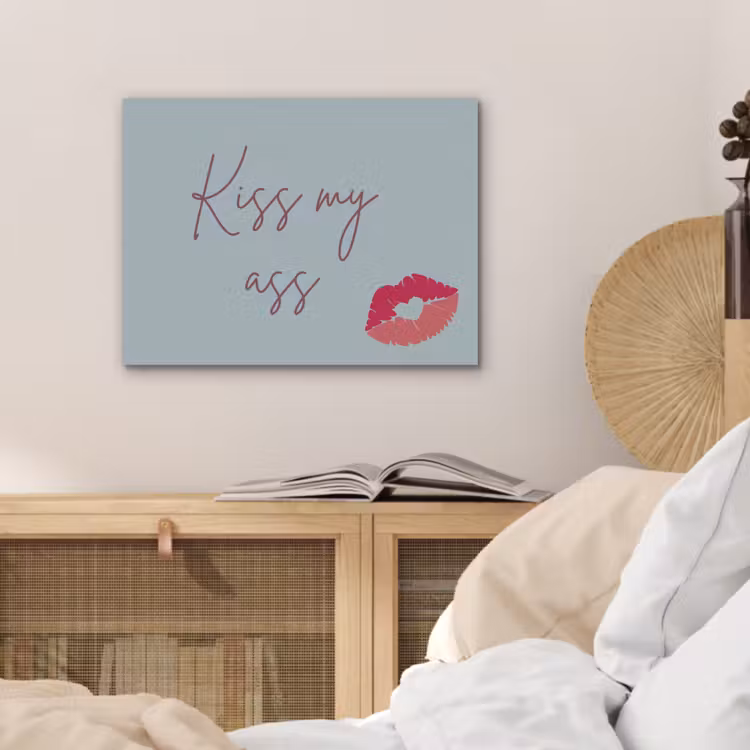 Kiss my ass - Lip - Blauw PET vilt klein -sfeer3