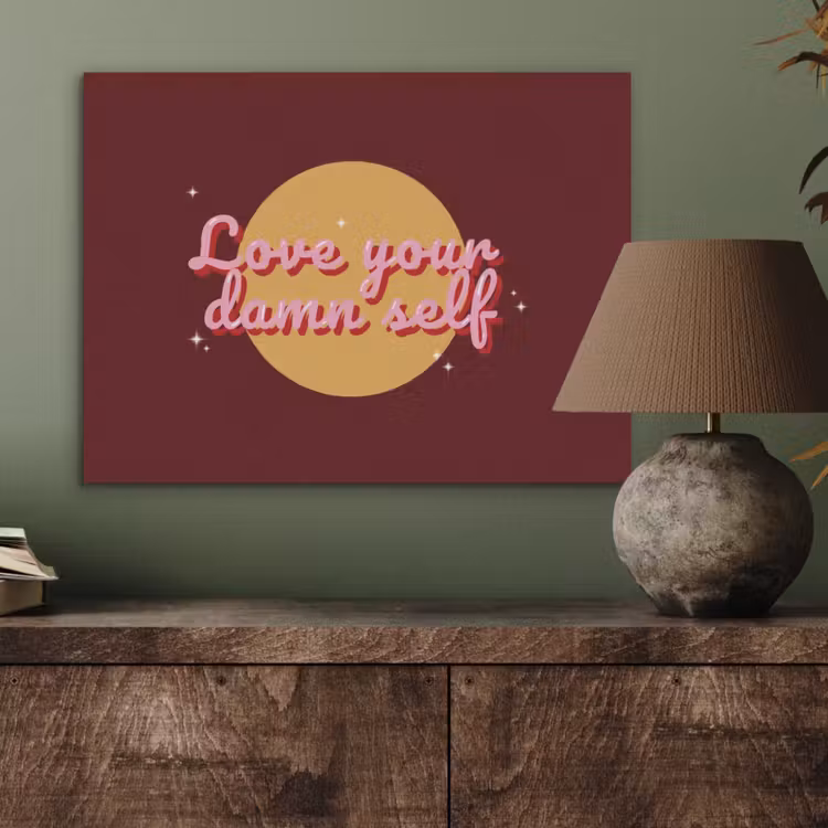 love your damn self - Cirkel - Glitter - Rood PET vilt klein -sfeer2