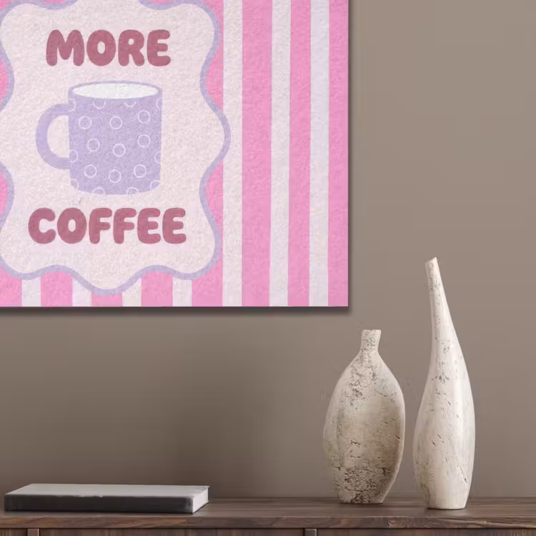 More coffee - Roze - Paars - Strepen - Mok PET vilt klein -sfeer6_closeup