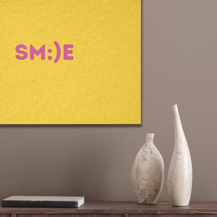 Smile - Roze - Geel PET vilt klein -sfeer6_closeup