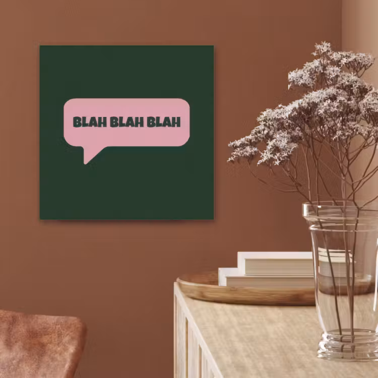 Tekstwolk - BLAH BLAH BLAH - Roze PET vilt klein -sfeer4