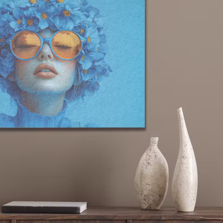 Vrouw - Bloem - Blauw - Modern - Bril - Portret PET vilt klein -sfeer6_closeup