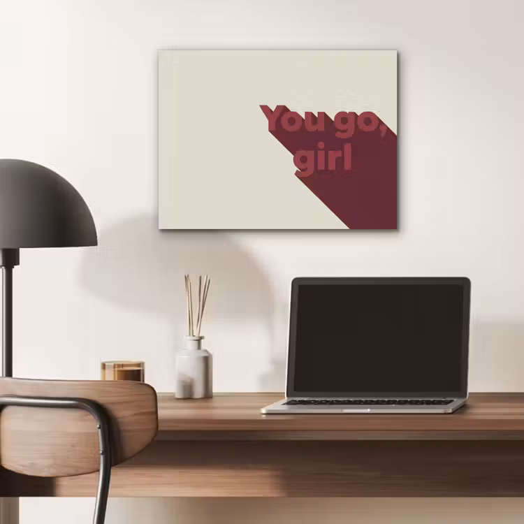 you go girl - 3D - Rood PET vilt klein -sfeer5