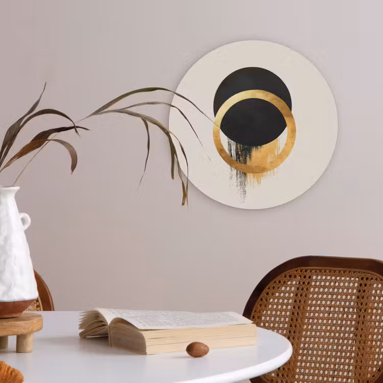 Abstract ontwerp - Zwarte cirkel - Verfvlekken Akoestische PET Vilt - Rond klein -sfeer3