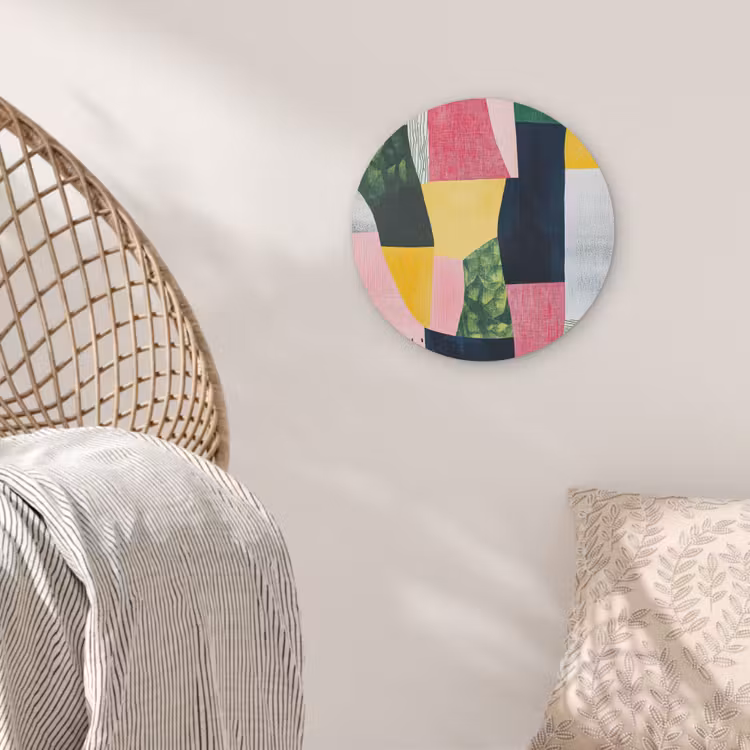 Abstract - Roze - Lappen - Vormen - Geel Akoestische PET Vilt - Rond klein -sfeer4