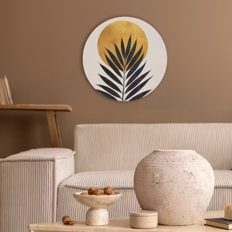 Zwart palmblad - Gouden cirkel - Beige achtergrond Akoestische PET Vilt - Rond klein -sfeer1