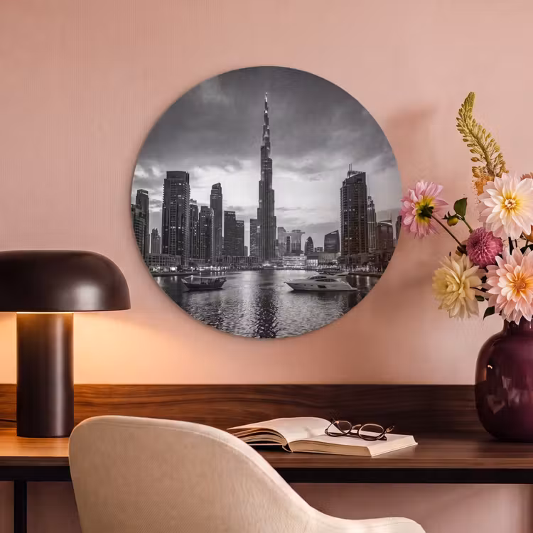 Stad - Skyline - Architectuur - Avond - Zwart-wit Akoestische PET Vilt - Rond klein -sfeer3