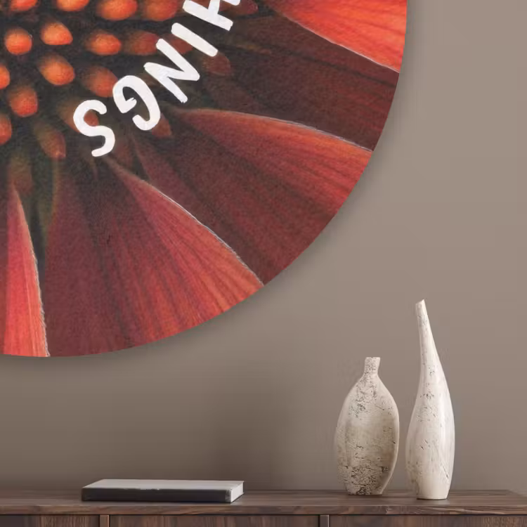 Close up - Bloem - Quote - Rood Akoestische PET Vilt - Rond klein -sfeer5_closeup