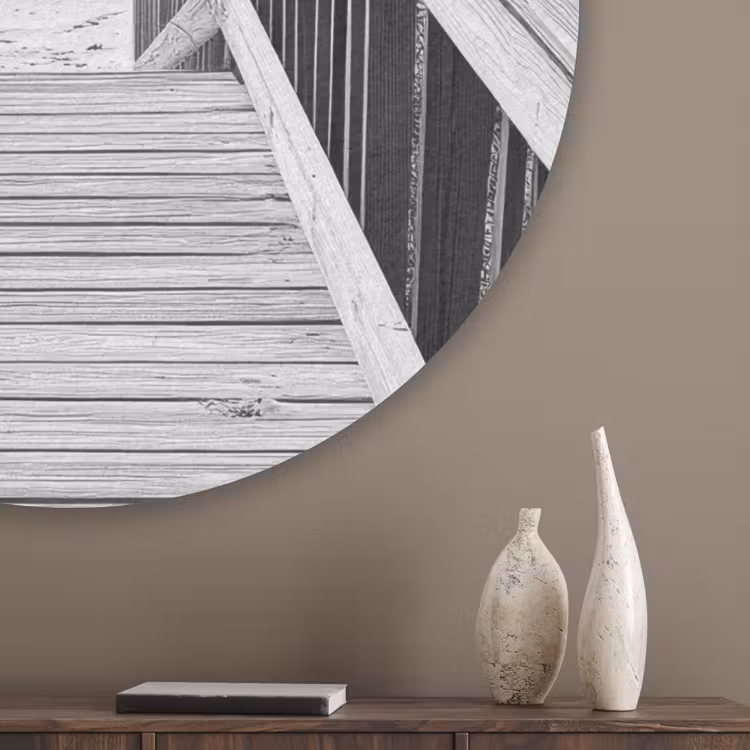 Loopbrug - Hout - Strand - Zee Akoestische PET Vilt - Rond klein -sfeer5_closeup