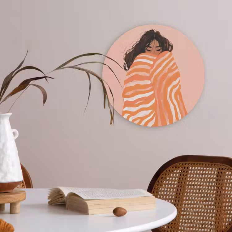 Meisje - Deken - Gestreept - Oranje Akoestische PET Vilt - Rond klein -sfeer3