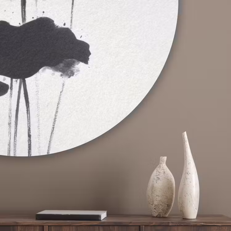 Bladeren - Zwart - Lotusbloem - Minimalitisch Akoestische PET Vilt - Rond klein -sfeer5_closeup