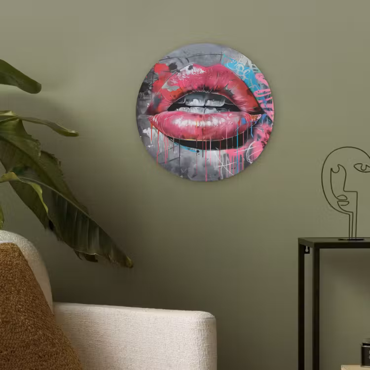 Lippen - Felroze - Graffiti - Verfstrepen Akoestische PET Vilt - Rond klein -sfeer2